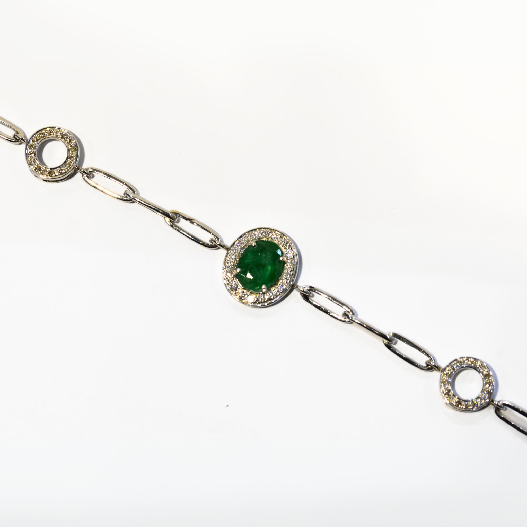 Picture of Exclusive Emerald & Diamond Bracelet